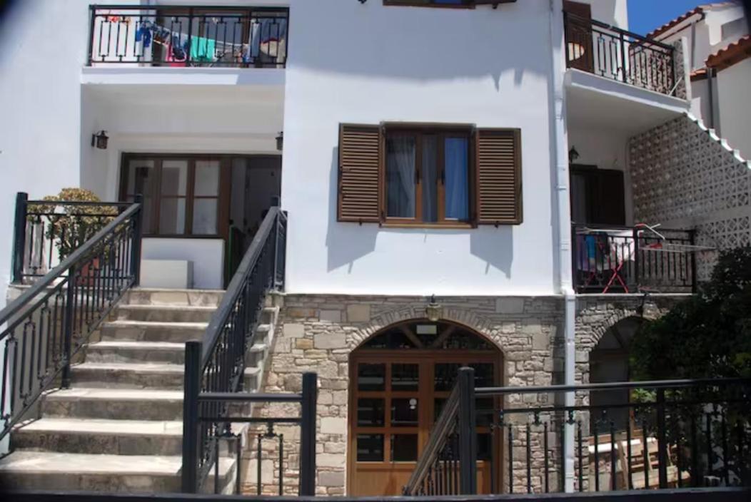 Apartment Samos - - Eirini's Kokkari